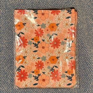 Floral Zippered Tablet Sleeve in Peach & Coral